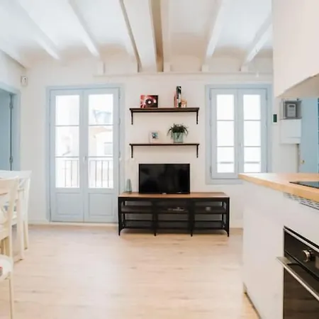 Atlantida Unit 20m From The Barcelona